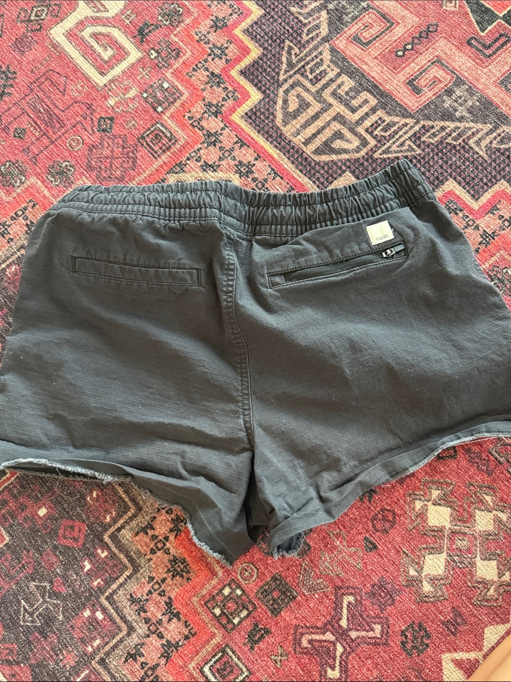 Vuori Women’s Charcoal Drawstring Lounge Shorts - Picture 2 of 4